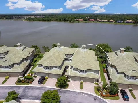 6515 Moorings Point Cir #202, Lakewood Ranch, FL 34202