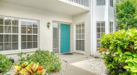 410 Laurel Lake Dr #102, Venice, FL 34292