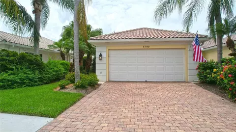 5799 Ivrea Dr, Sarasota, FL 34238