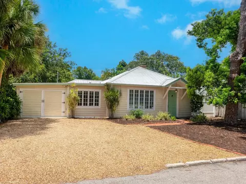 1681 Bahia Vista St, Sarasota, FL 34239