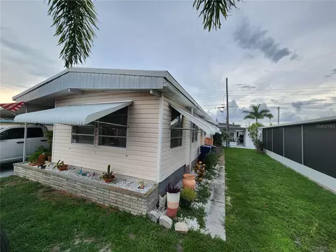 511 50th Avenue Ter W, Bradenton, FL 34207