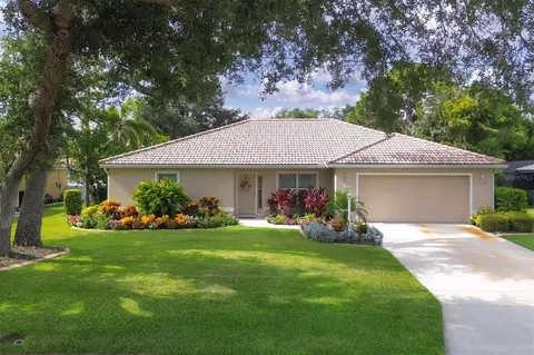 432 N Rossetti Dr, Nokomis, FL 34275