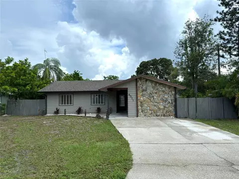 4511 60th St W, Bradenton, FL 34210