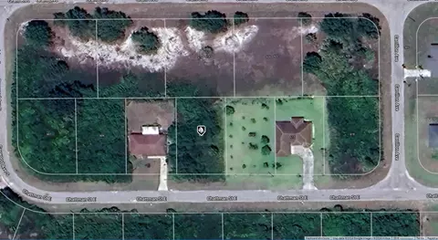 613 Chattman St E, Lehigh Acres, FL 33974