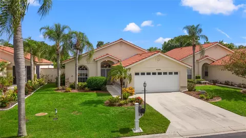 4348 Marcott Cir, Sarasota, FL 34233