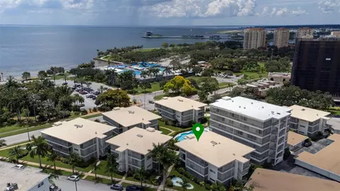 1024 N Shore Dr NE #2, Saint Petersburg, FL 33701
