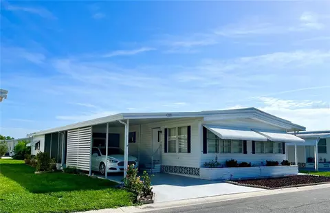 3329 Oakwood Blvd S, Sarasota, FL 34237