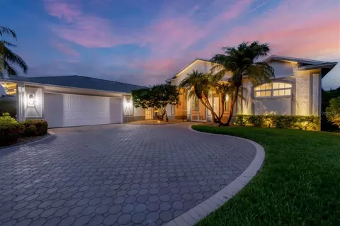 8907 Grey Oaks Ave, Sarasota, FL 34238