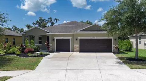 7323 61st St E, Palmetto, FL 34221