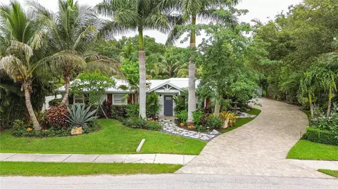8220 29th St E, Ellenton, FL 34222