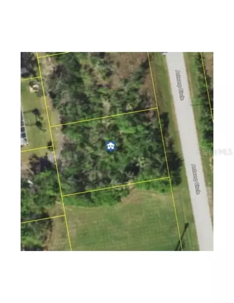 8289 Antwerp Cir, Port Charlotte, FL 33981