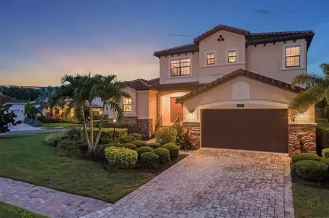 6213 Champions Row St, Bradenton, FL 34210