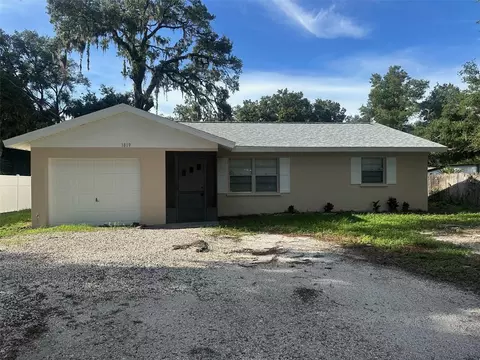 1819 28th Ave E, Bradenton, FL 34208 photo 1