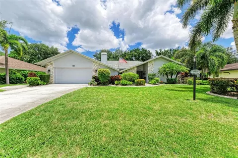 6944 Country Lakes Cir, Sarasota, FL 34243