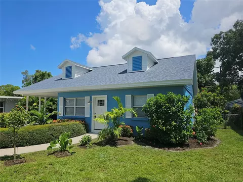 3325 New England St, Sarasota, FL 34231