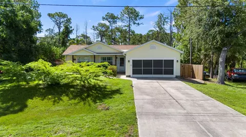 5686 N Biscayne Dr, North Port, FL 34291