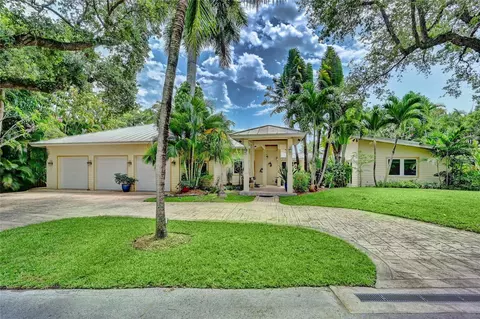 2150 Tanbark Ln, Fort Lauderdale, FL 33312