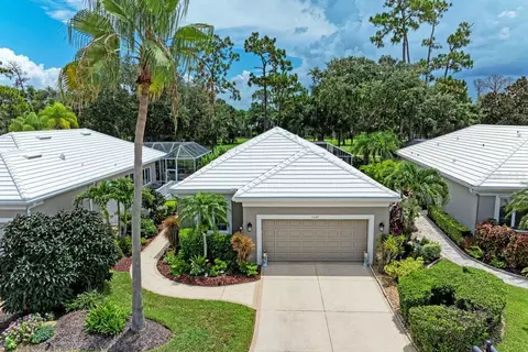 5047 88th St E, Bradenton, FL 34211