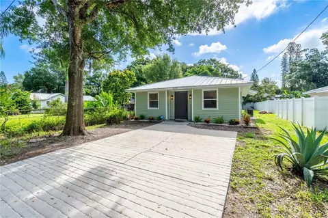 3519 19th St E, Bradenton, FL 34208