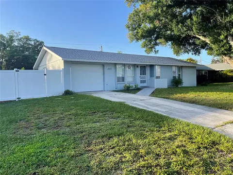 4972 Live Oak Dr, Sarasota, FL 34232