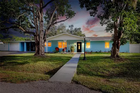 595 Bahama Rd, Venice, FL 34293