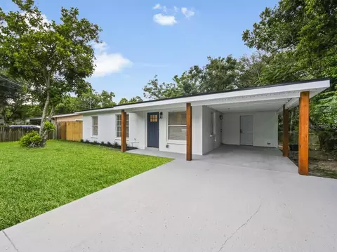 8614 Tupelo Dr, Tampa, FL 33637