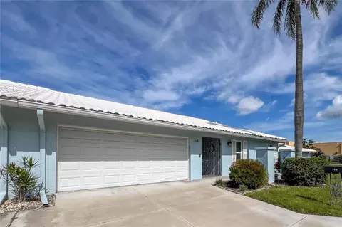 708 67th St W #708, Bradenton, FL 34209