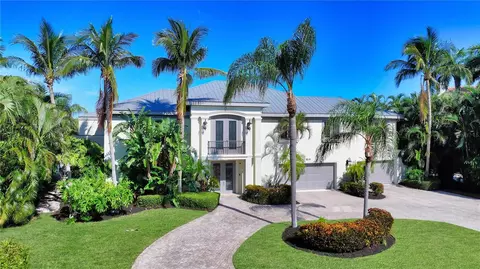 549 Sloop Ln, Longboat Key, FL 34228