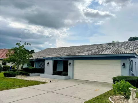 1803 Wolf Laurel Dr, Sun City Center, FL 33573