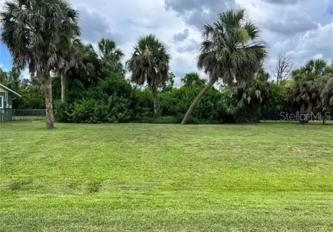 862 Springview Ave NW, Port Charlotte, FL 33948