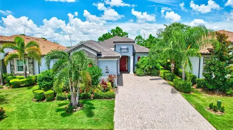 12323 Perennial Pl, Bradenton, FL 34211