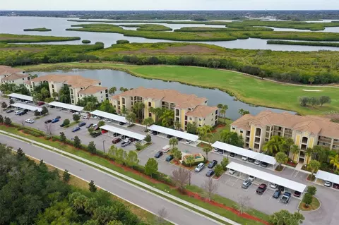 7005 River Hammock Dr #308, Bradenton, FL 34212