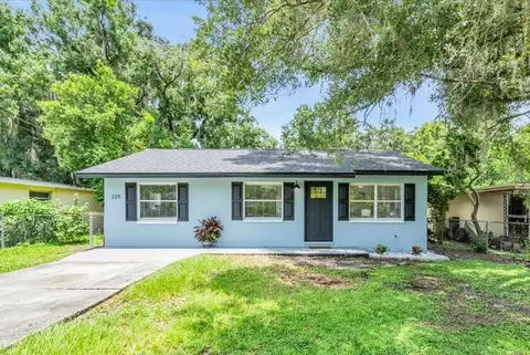 225 Hull St, Lakeland, FL 33805