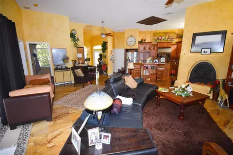Living - 2107 89th St NW, Bradenton, FL 34209 photo 3 of 3
