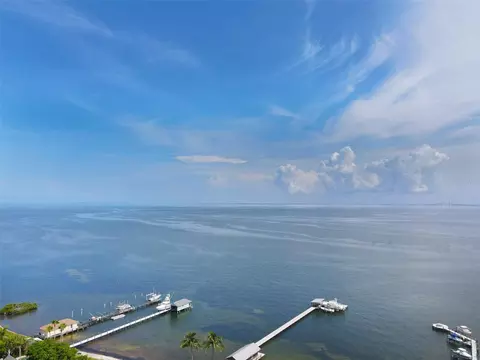 View/Area - 2107 89th St NW, Bradenton, FL 34209 photo 5 of 7