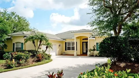 4925 Sabal Lake Cir, Sarasota, FL 34238