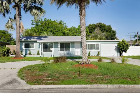 3826 74th St N, Saint Petersburg, FL 33709