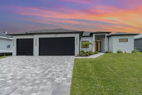 1227 SW 28th Ter, Cape Coral, FL 33914