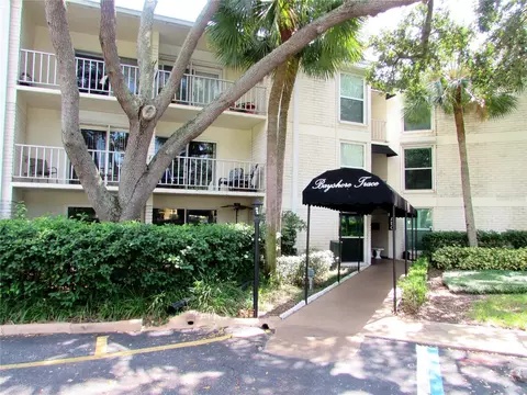 3325 Bayshore Blvd #D13, Tampa, FL 33629