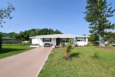 3504 Belmont Blvd, Sarasota, FL 34232