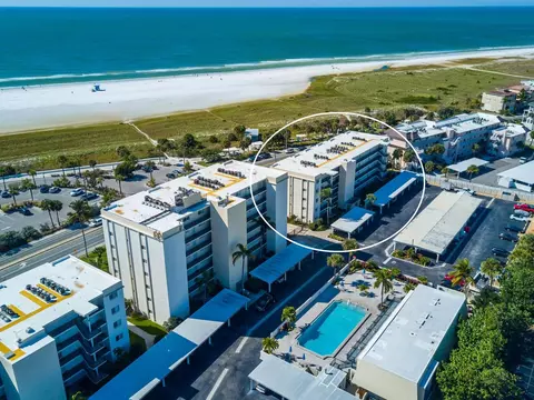757 Beach Rd #412, Sarasota, FL 34242