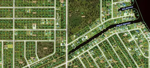 4137 Pilgrim St, Port Charlotte, FL 33981