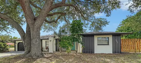 452 Mcarthur Ave, Sarasota, FL 34243