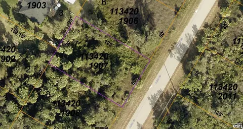 1134201907 Amish Cir, North Port, FL 34288