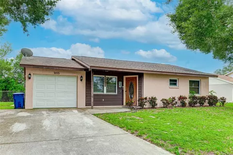 1655 Deer Hollow Blvd, Sarasota, FL 34232