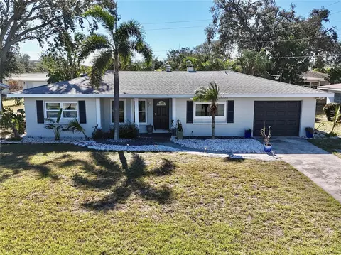 2420 Foster Ln, Sarasota, FL 34239