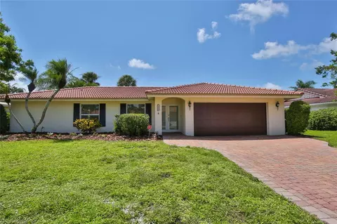 2834 Hardee Dr, Sarasota, FL 34231