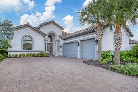 4714 Benito Ct, Lakewood Ranch, FL 34211