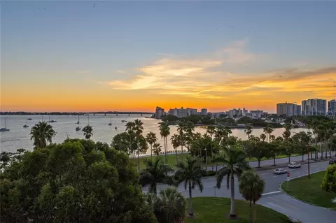 707 S Gulfstream Ave #607, Sarasota, FL 34236