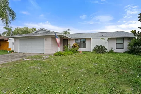 6120 38th Ave W, Bradenton, FL 34209